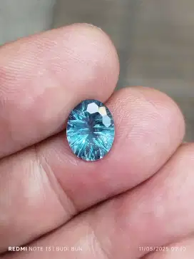 Batu Blue topaz Swiss 3.67 carat size kantoran