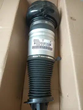 Shock air suspension Porsche Cayenne ... Audi Q7 or VW Touareg