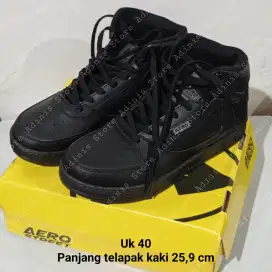 Sepatu sneakers Boots Aerostreet Hoops V2