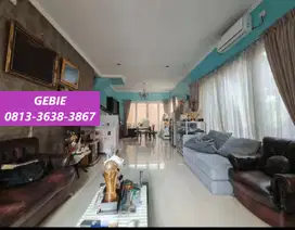 Rumah HOT SALE Siap Visit 2 Lantai di Kebayoran Bintaro Jaya UT-15982