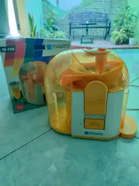 Blender Juicer buah merk MADATO