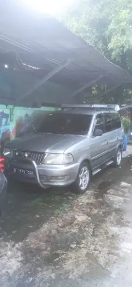 Jual butuh kijang LGX tahun  2002