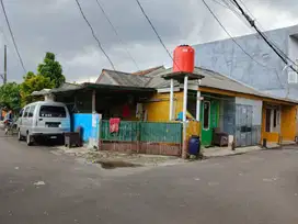 DIJUAL RUMAH + KONTRAKAN 4 PINTU