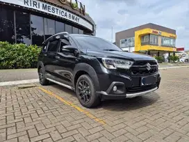 SUZUKI XL7 ALPHA HYBRID 1.5 MT 2024 HITAM KM 4RB LIKE NEW !!