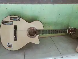 Gitar yamaha FG-325