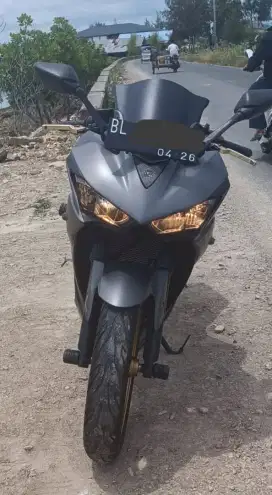 Yamaha R25 Pemakaian pribadi