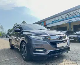 HONDA HRV SPECIAL EDITION CVT 2020