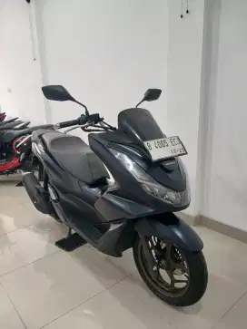 KM 2rb Honda New PCX 160 ABS thn 2024 GRESS