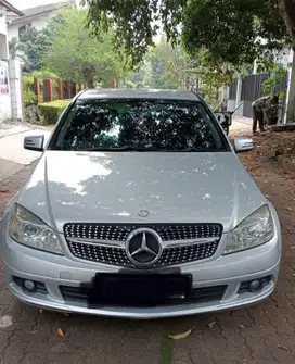 FS. Mercedes-Benz C200 W204 2009