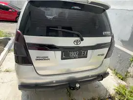 Toyota Kijang Innova 2005 Bensin
