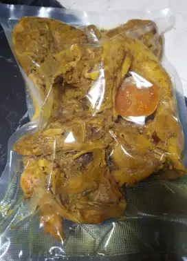 Ayam kampung ungkep 1ekor potong 4
