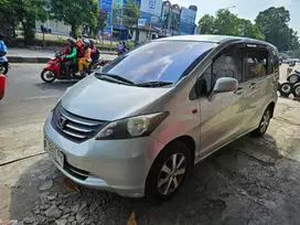 Honda Freed 2009 Bensin