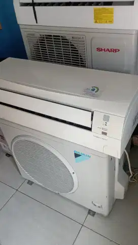AC Daikin 1,5 PK thailand R32