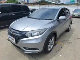Pajak Panjang - Honda HR-V 1.5 E Bensin-AT 2018
