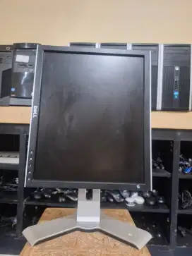 Monitor dell 17 inc vertikal mulus
