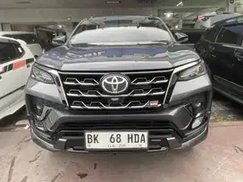 Toyota Fortuner 2.8 GR Sport 4x2 matic 2023
