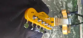 Guitar squire avinity