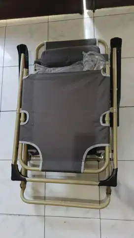 Kursi Lipat Santai Portable + Bantal