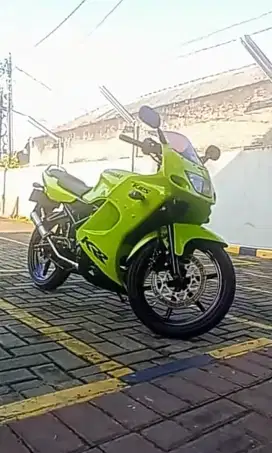 Jual Motor Kawasaki Ninja R 150cc Warna Hijau