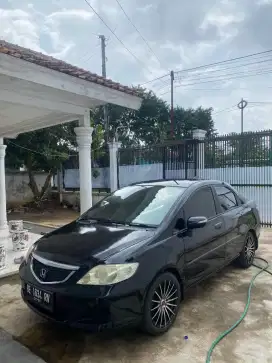 Honda City v tec matic