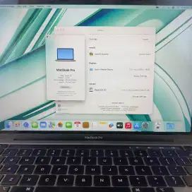 Macbook Pro M1 Ram 8 Ssd 256 layar 13 inch lengkap full set Space grey