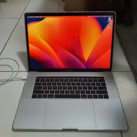 Macbook Pro 2017 bekas