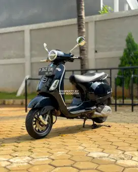 JUAL CEPAT VESPA LX 125 IGET FACELIFT 2021 LOW KM TERMURAH