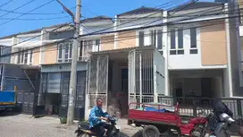Langsung dibeli yuk ruko baru minimalis siap pakai di medokan ayu