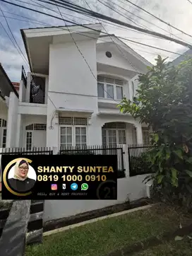 HOT PRICE Rumah Asri Siap huni di Sektor 5 Bintaro Jaya SC-11242