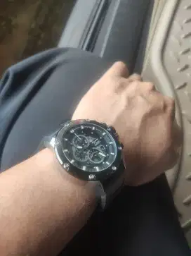 Jam tangan pria AC
