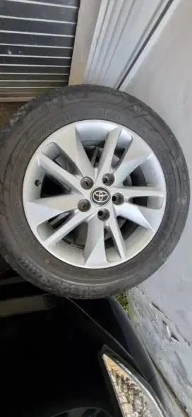 Velg innova reborn R16