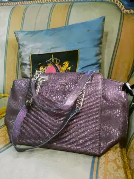 Tas Merk Guess Ori ( banyak hadiah dan mie ayam gratiss)