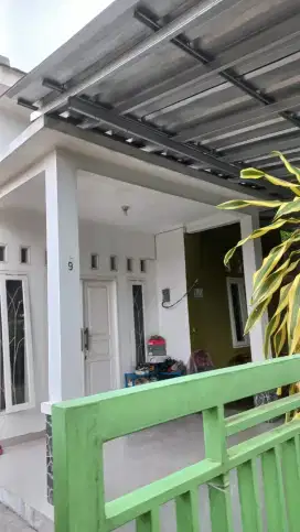 Rumah tumbuh di Pondok Benda Pamulang