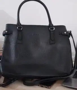 Dijual tas merk Brera