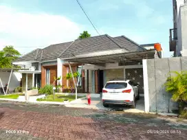Rumah full furnished dalam perumahan exclusive