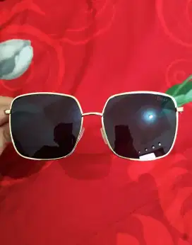 KACAMATA DIOR SUNGLASSES ORIGINAL LIKE NEW NO BOX