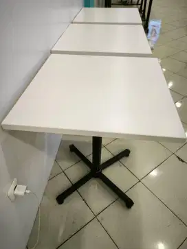 Meja Cafe ukuran 60*60 Cm