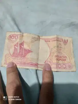 Uang kuno 100 rupiah