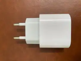 Adaptor iphone 20 watt
