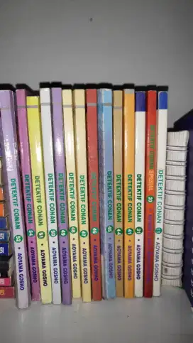 KOMIK BEKAS DETECTIVE CONAN. Tidak robek. Bisa dibaca