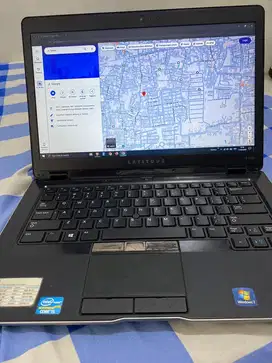LAPTOP MURAH DELL WARNA HITAM CORE 5