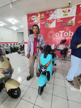 SEPEDA LISTRIK UWINFLY D60 ( CASH & KREDIT )