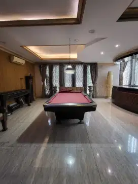 Rumah Mewah di Pik 1