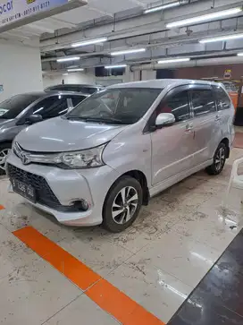 Toyota Veloz 1.5 Facelift Matic - Tgn 1 - Mgk Kemayoran