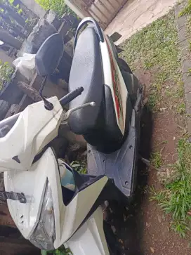 Honda beat 2014 SS LENGKAP PAJAK HIDUP