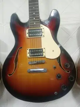 Gitar gibson holow body