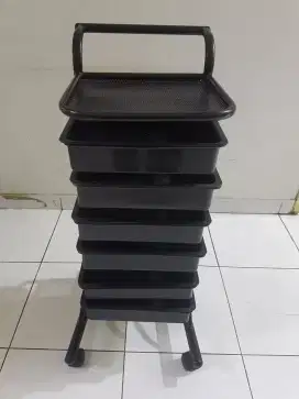 RAK PERALATAN SALON 6 SUSUN