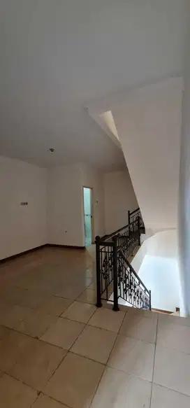 Dijual Ruko Kresek Raya Jakarta Barat