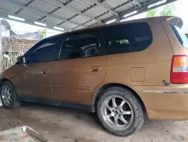 HONDA ODYSSEY CBU 2000