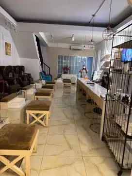DIJUAL RUKO STRATEGIS DI PINGGIR JALAN UTAMA LIPPO CIKARANG